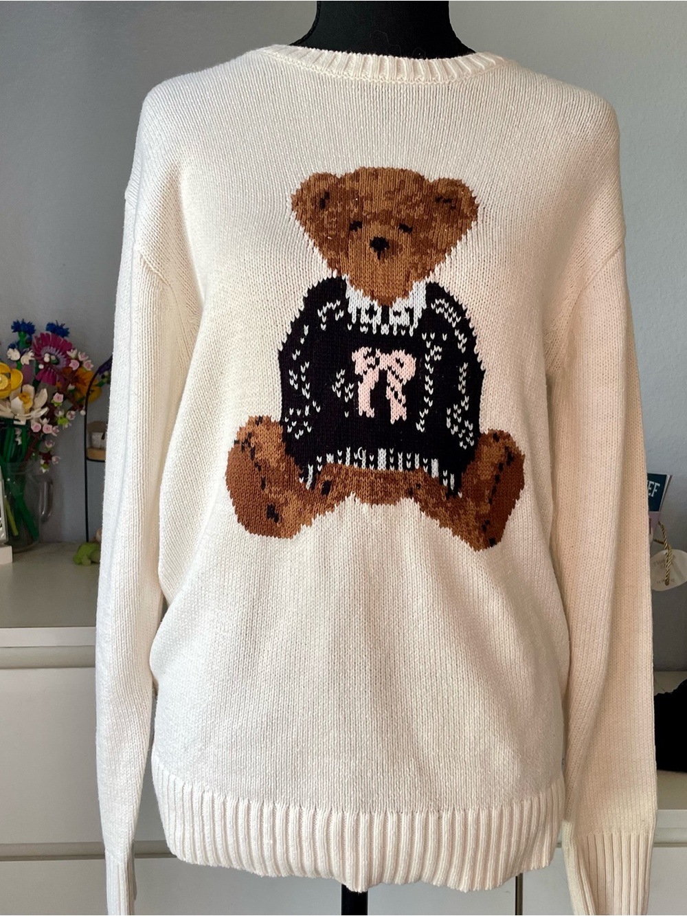 Aeropostale Cream Long Sleeve Sweater with Teddy Bear Intarsia Women's Size XS